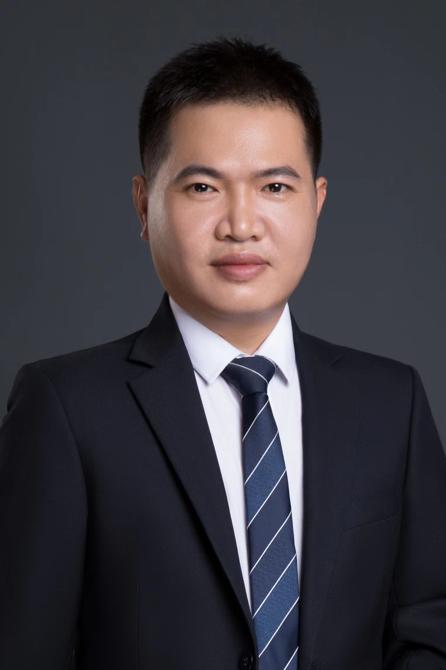 练汉忠